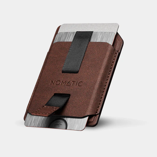 Nomatic MagSafe Compatible Phone Wallet