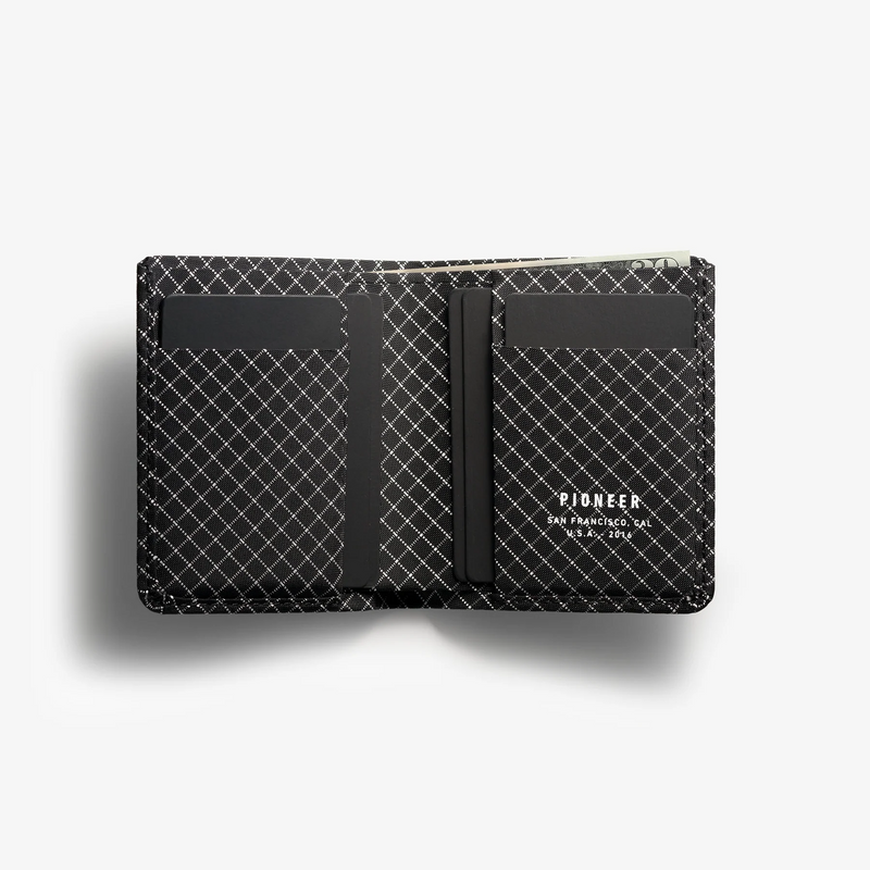 Pioneer Carry Altitude Billfold Wallet