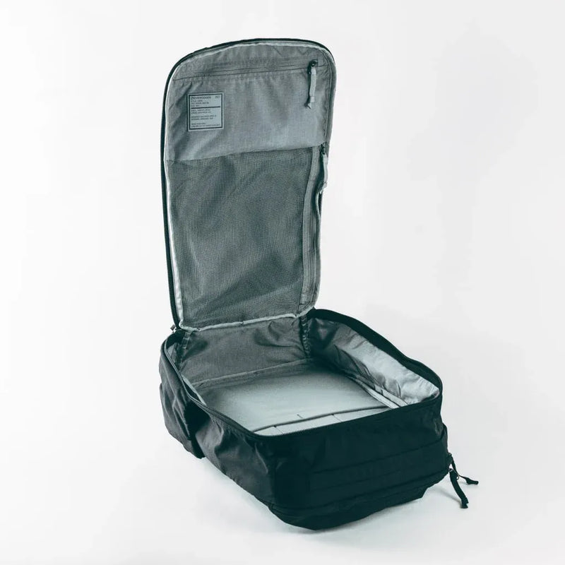 Evergoods Civic Travel Bag 35L -  Solution Black