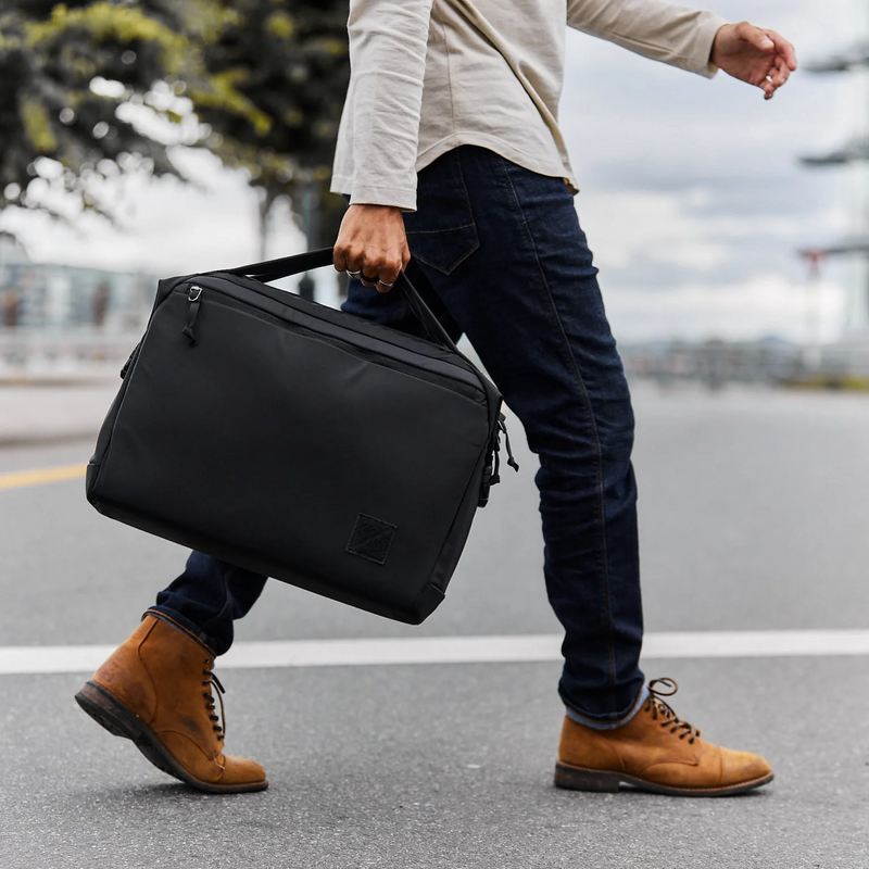 Evergoods Transit Briefcase 20L - - Solution Dyed Black