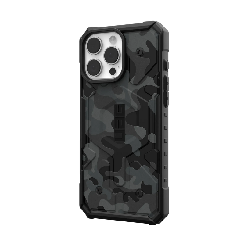 UAG iPhone 16 series Pathfinder SE Case - Midnight Camo