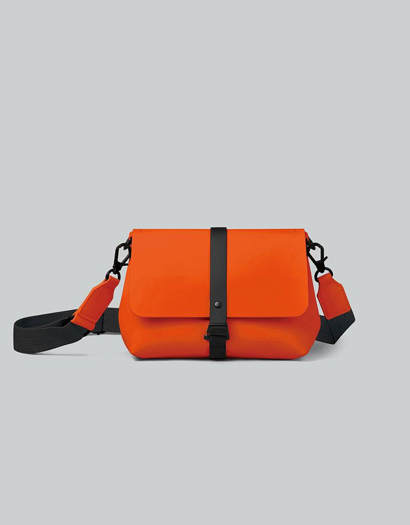 Gaston Luga Spläsh Crossbody Bag