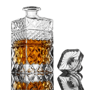 The Rocks The Whiskey Decanter Gift Set - Oribags