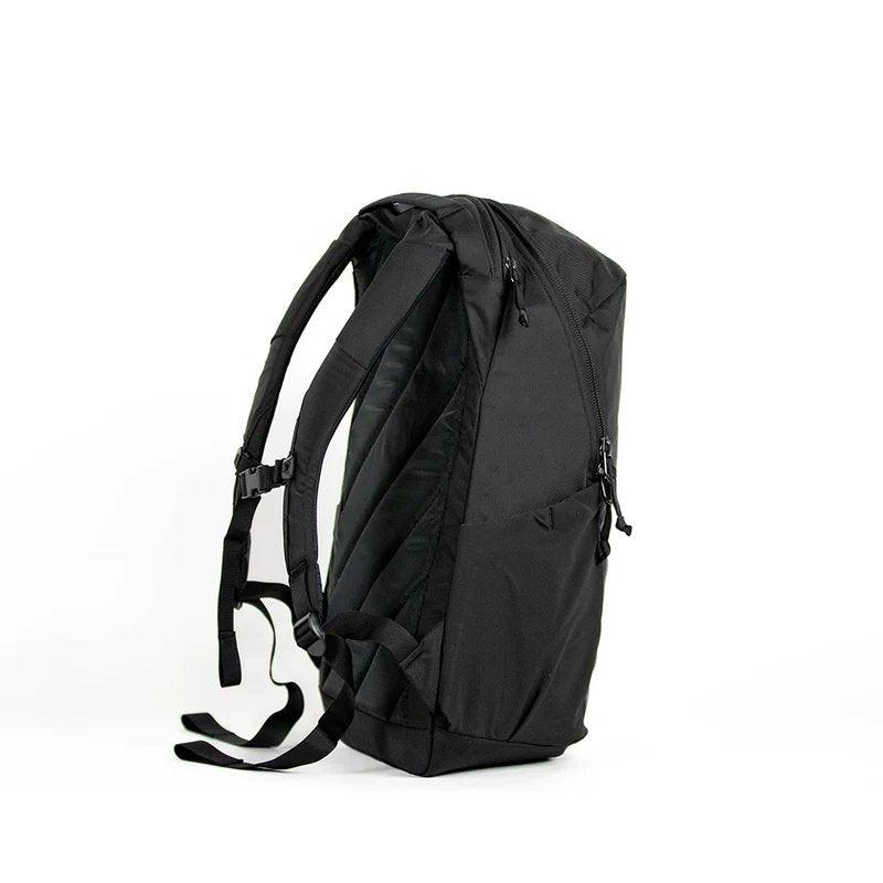 Evergoods Civic Half Zip 26L - Solution Black - Oribags.com